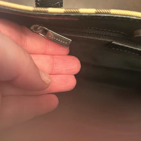 Authentic Burberry Small Tote - Picture 5 of 10